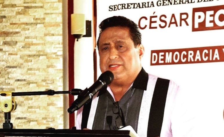 Cesar Pecero trece noticias