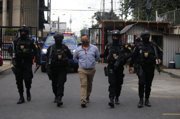 Detienen a narcotraficantes guatemaltecos