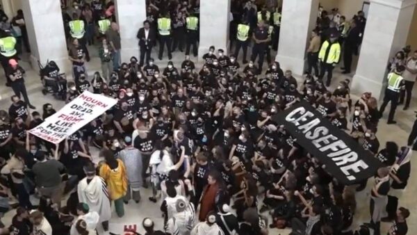 Protesta de judíos estadounidenses en el Capitolio por alto al fuego en Gaza