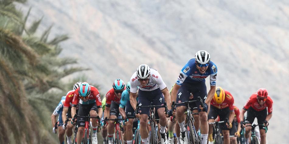 “La Vuelta Ciclista” Arranca en Guatemala: ¡Una Aventura de Altura y Velocidad!