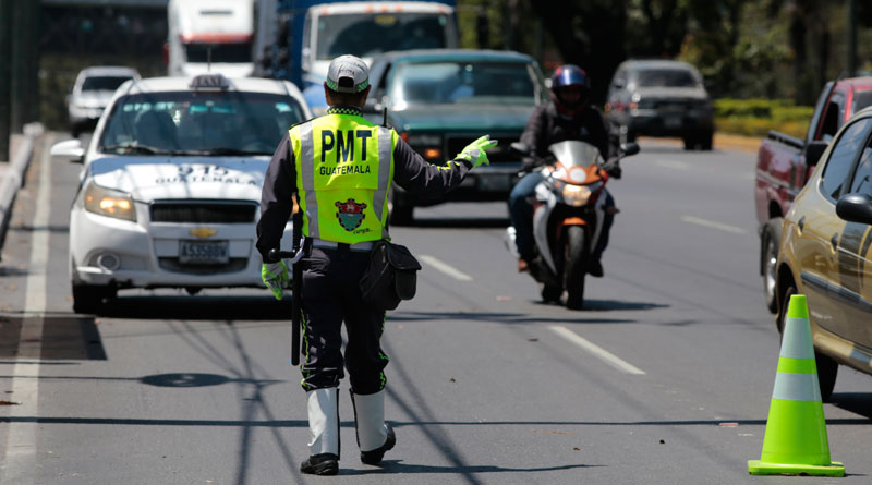 La PMT se preparan para gestionar el aumento de vehículos en las calles, debido al regreso de miles de estudiantes a las aulas.