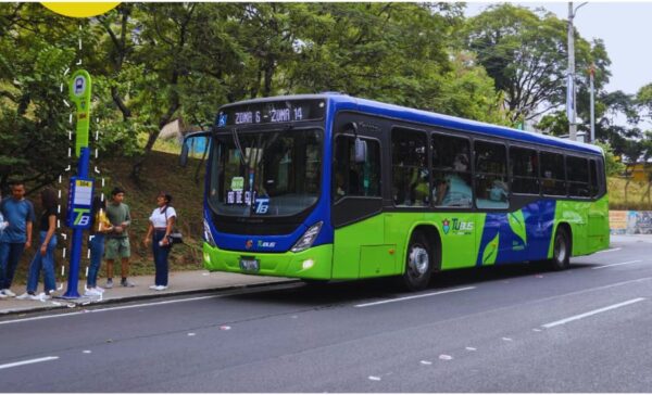 Descubre la nueva ruta 404 de Tu Bus en Guatemala, que conecta la zona 13 con la zona 9, mejorando la movilidad en la ciudad.