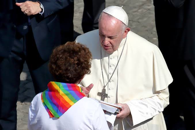 Papa Francisco acepta a la comunidad LGBT