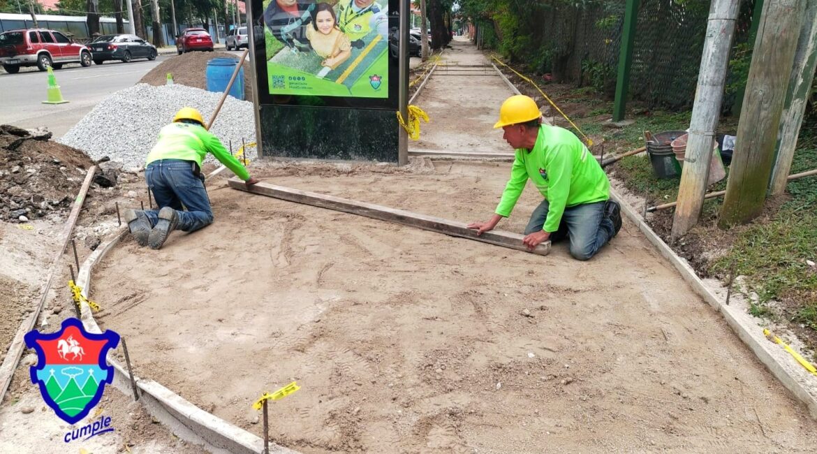Ricardo Quiñónez impulsa mejora de infraestructura en la Ciudad