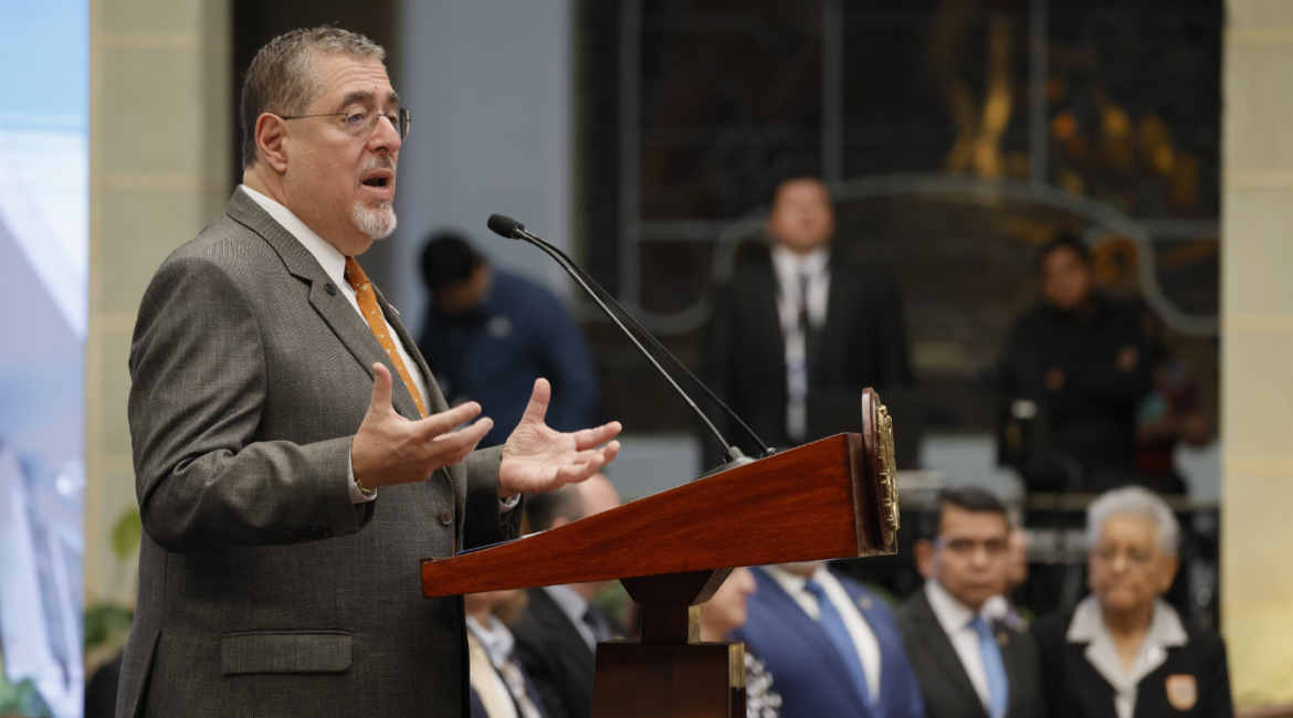 El presidente Bernardo Arévalo designó a Miguel Ángel Díaz Bobadilla como jefe del CIV y ratificó a varios ministros en su gabinete.