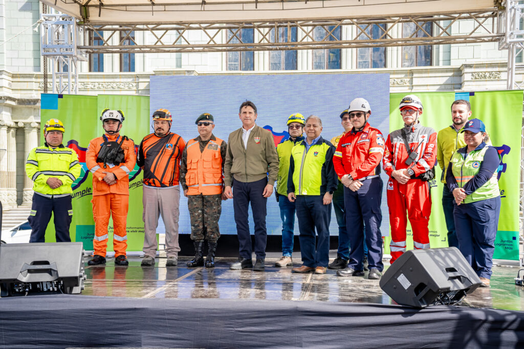 Ricardo Quiñónez lidera el macrosimulacro en la Ciudad
