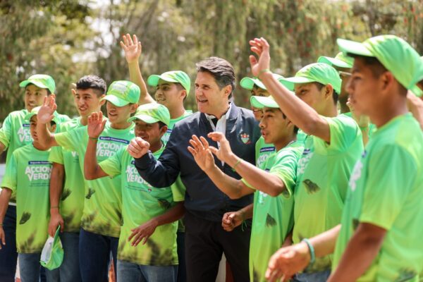 Ricardo Quiñónez impulsa un futuro más verde en la Ciudad de Guatemala