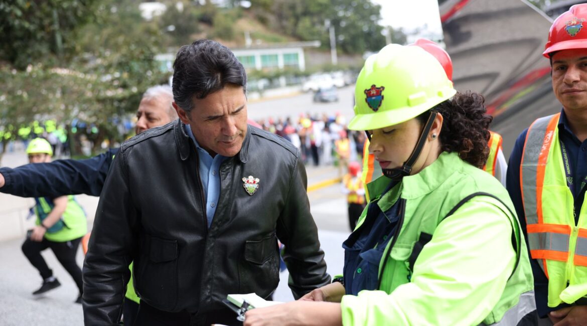Ricardo Quiñónez lidera el macrosimulacro en la Ciudad