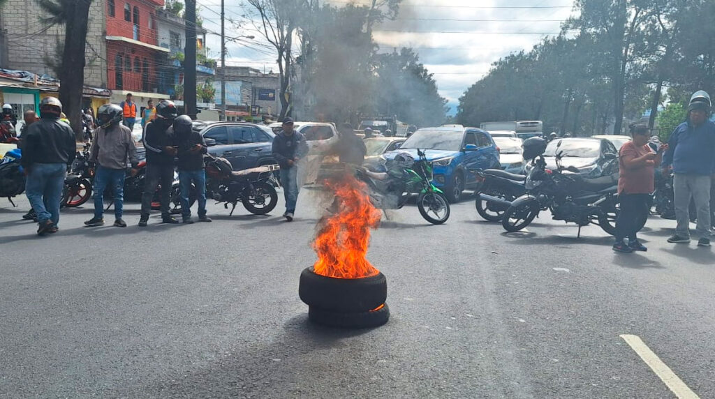 Bernardo Arévalo deroga acuerdos sobre seguro obligatorio