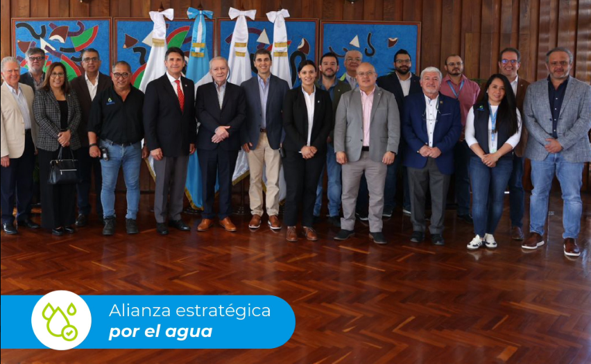 Ricardo Quiñónez impulsa proyectos para mejorar la infraestructura hídrica