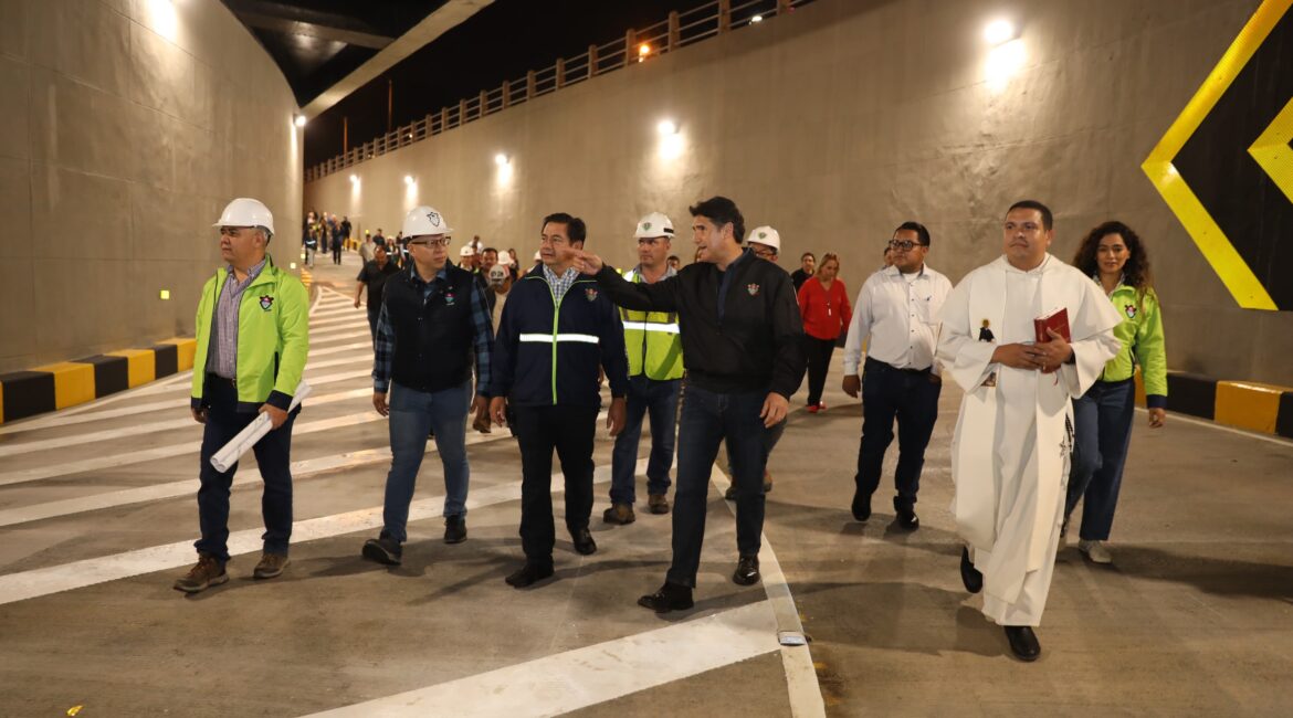 paso desnivel san martin de torres