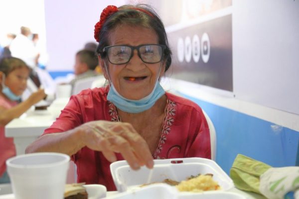 Los comedores sociales ya superan 130 espacios en Guatemala