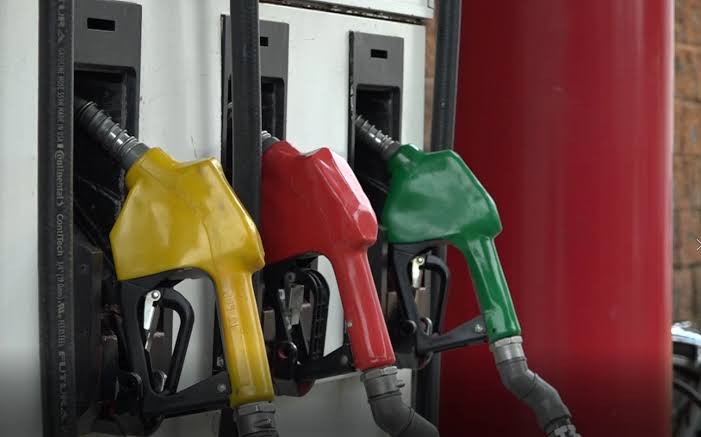 Combustibles registran leve ajuste a la baja por subsidio