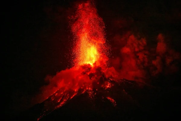 Volcán de Fuego: impactantes videos de la erupción