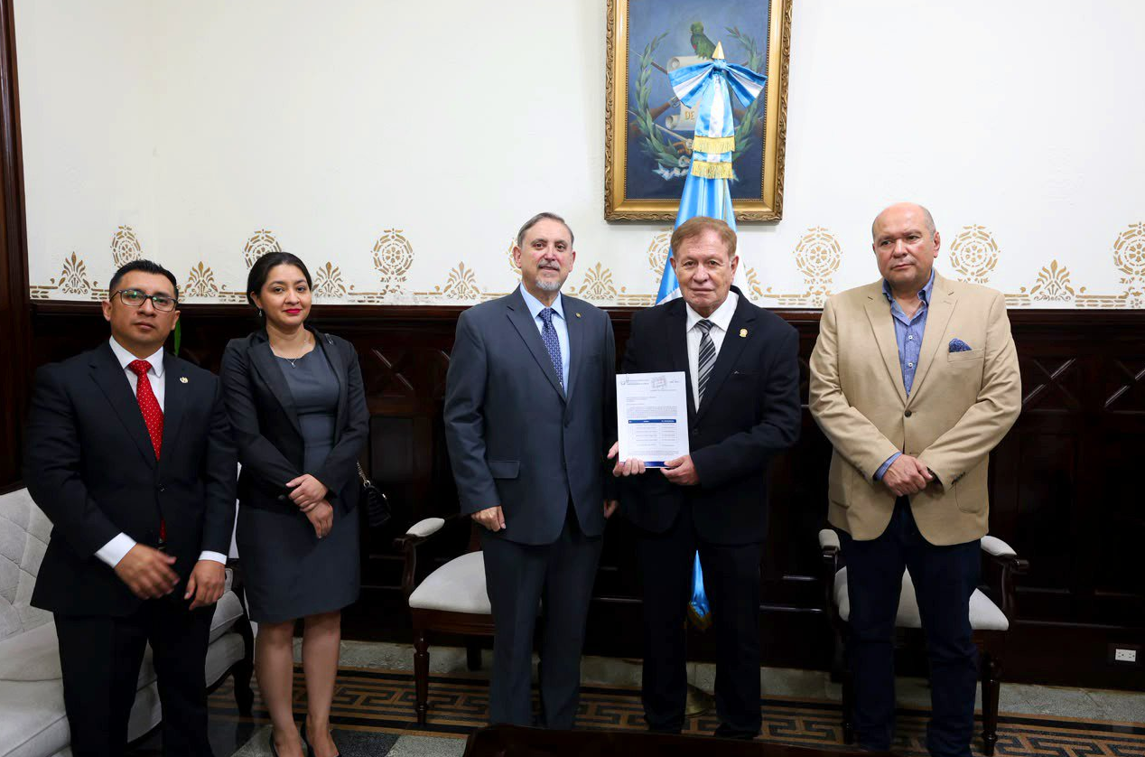 Congreso anticipa fecha para la elección de Contralor General de Cuentas, se rumora posible adelanto
