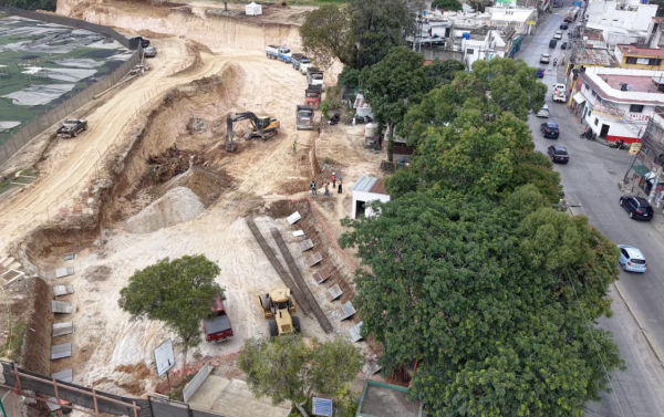 Vista aérea de la construcción de la Vía CH6 Arco Norte.