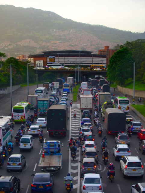 Medidas estratégicas para solucionar el problema del congestionamiento vehicular