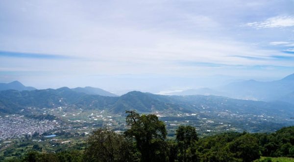 Iniciativa propone transformar el Volcán de Agua en reserva natural